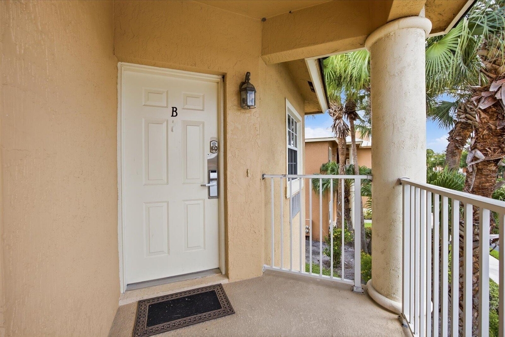 8340 Mulligan Circle - Photo 2