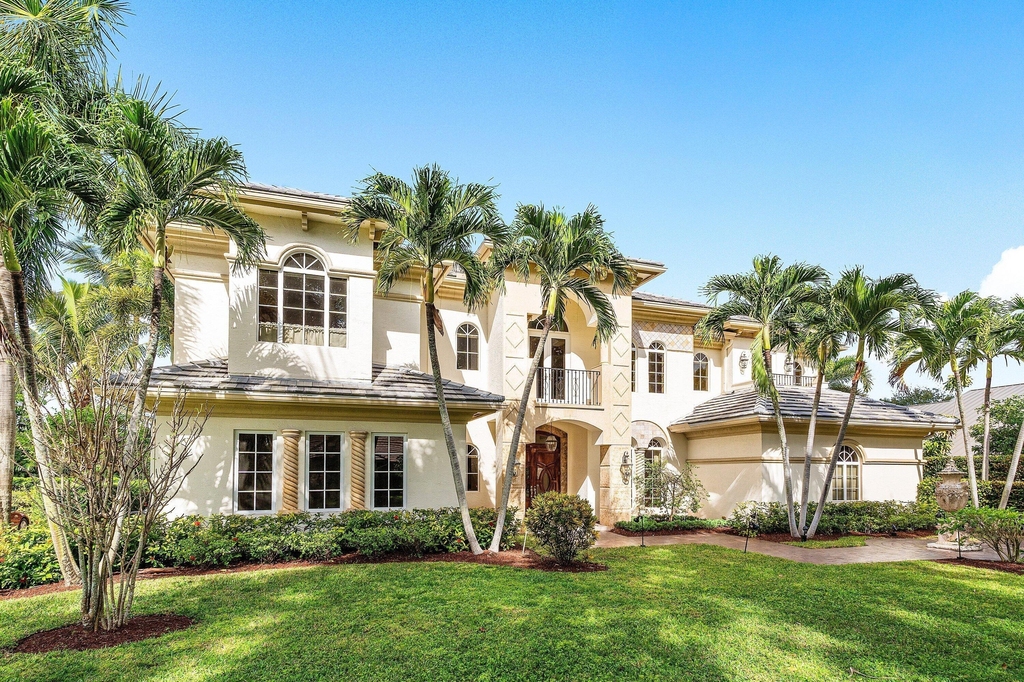 4255 Gleneagles Drive - Photo 3