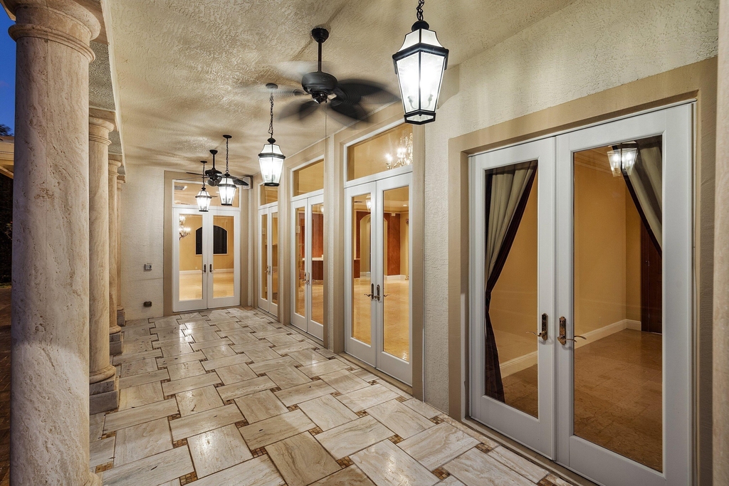 4255 Gleneagles Drive - Photo 47