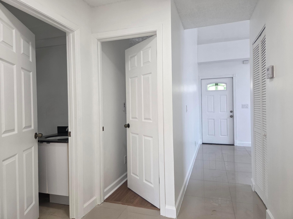 533 Nw 47th Avenue - Photo 9