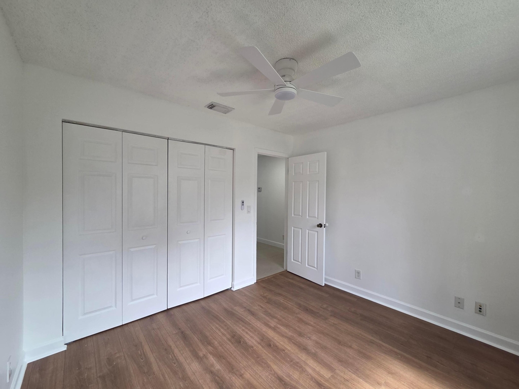 533 Nw 47th Avenue - Photo 17