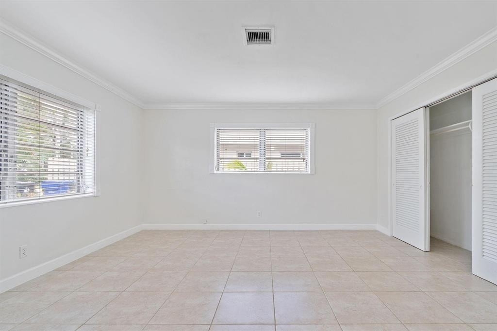 2317 Ne 33rd - Photo 15