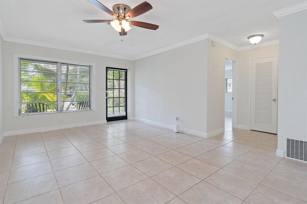 2317 Ne 33rd - Photo 10