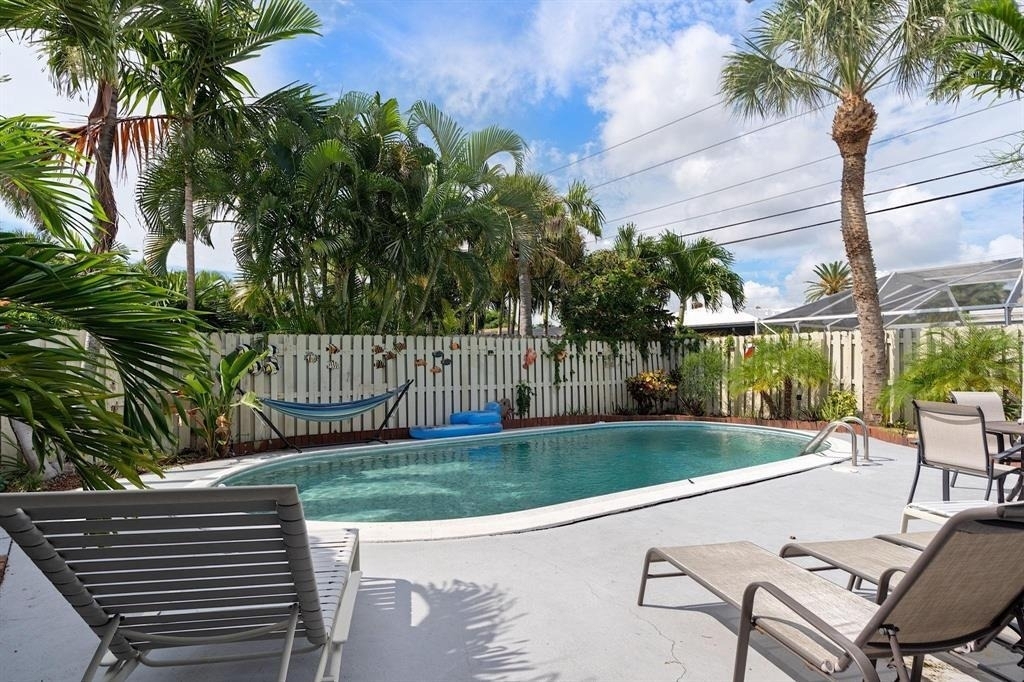 2317 Ne 33rd - Photo 6