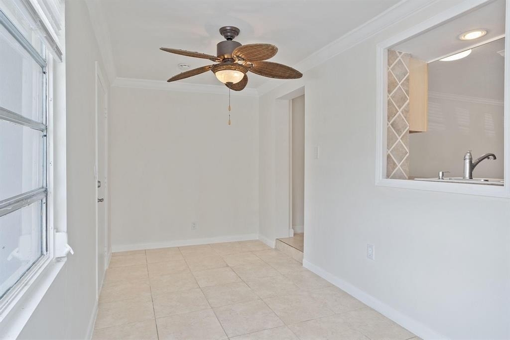 2317 Ne 33rd - Photo 9
