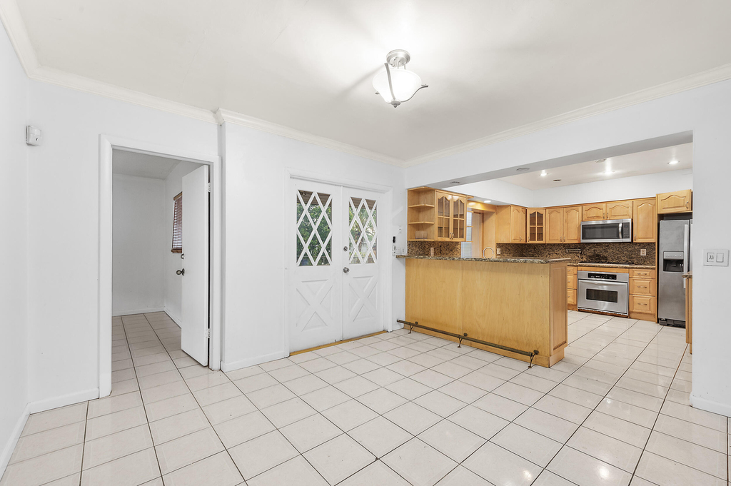 117 Sw 4th Avenue - Photo 3
