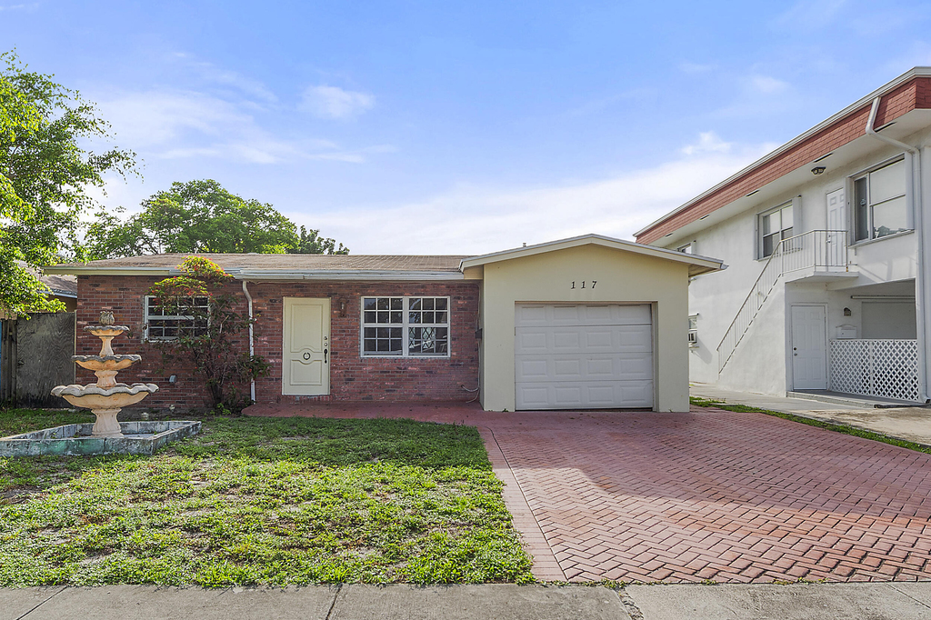 117 Sw 4th Avenue - Photo 0