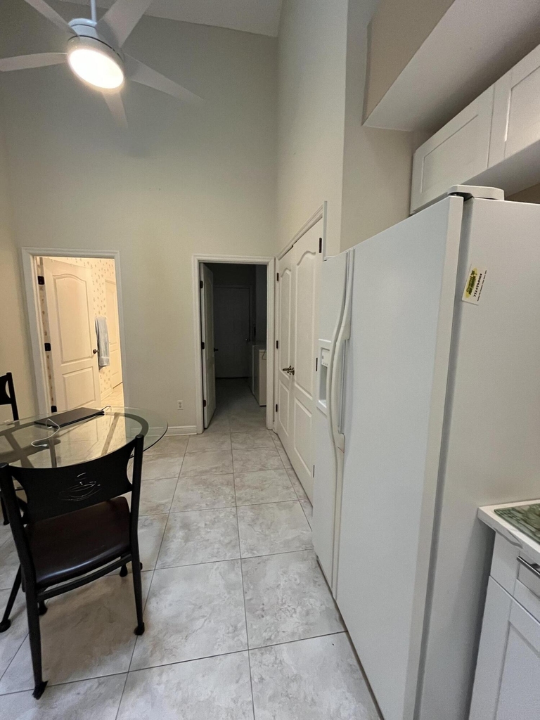 1641 Sw Harbour Isles Circle - Photo 14