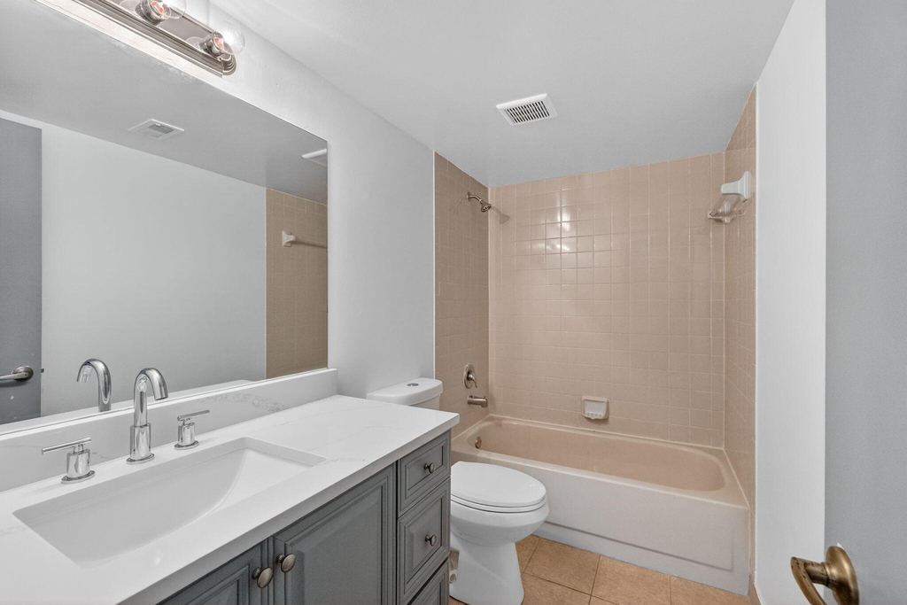 117 Lake Emerald Drive - Photo 15