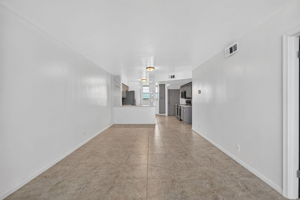 117 Lake Emerald Drive - Photo 10
