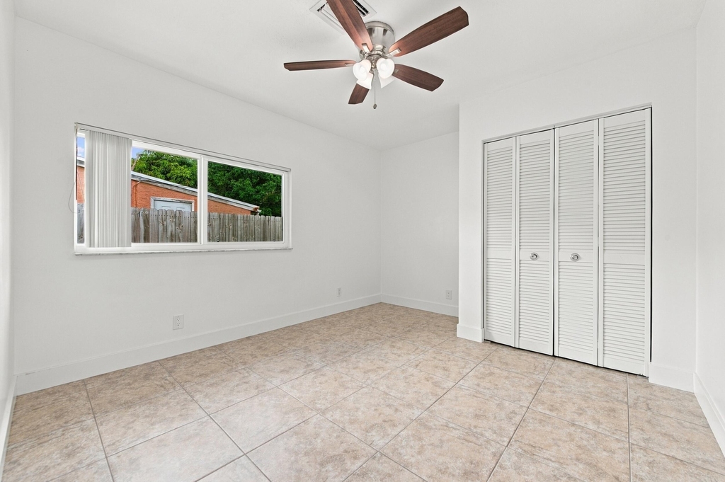 4999 Sw 6th Street - Photo 16