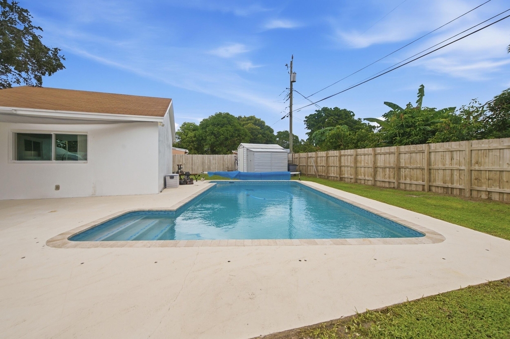 4999 Sw 6th Street - Photo 26