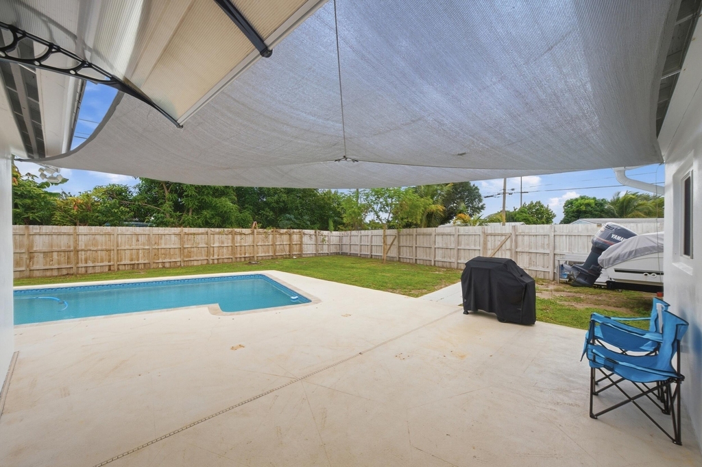 4999 Sw 6th Street - Photo 24