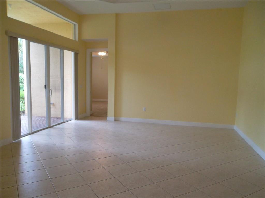 5091 Sw 173rd Avenue - Photo 2
