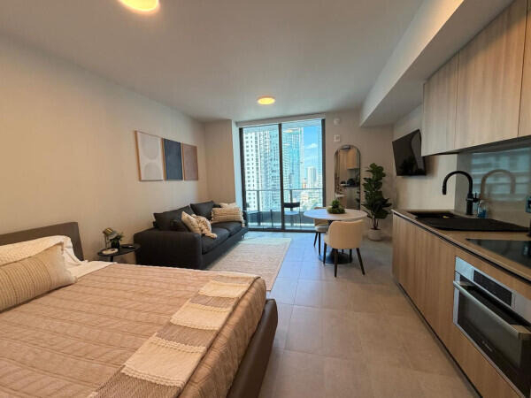 121 Ne 5th Street - Photo 2