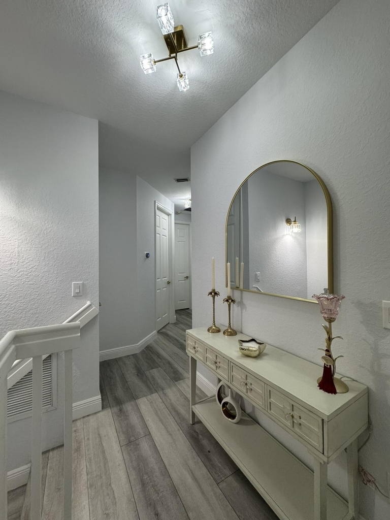 115 S Longport Circle - Photo 18
