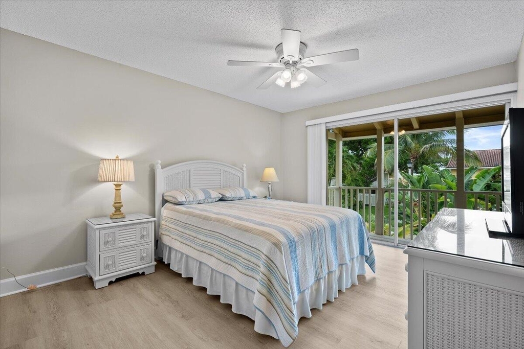 251 Seabreeze Circle - Photo 15