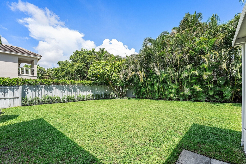 233 Lake Terrace - Photo 30