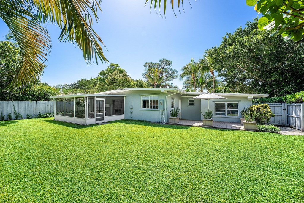 233 Lake Terrace - Photo 36
