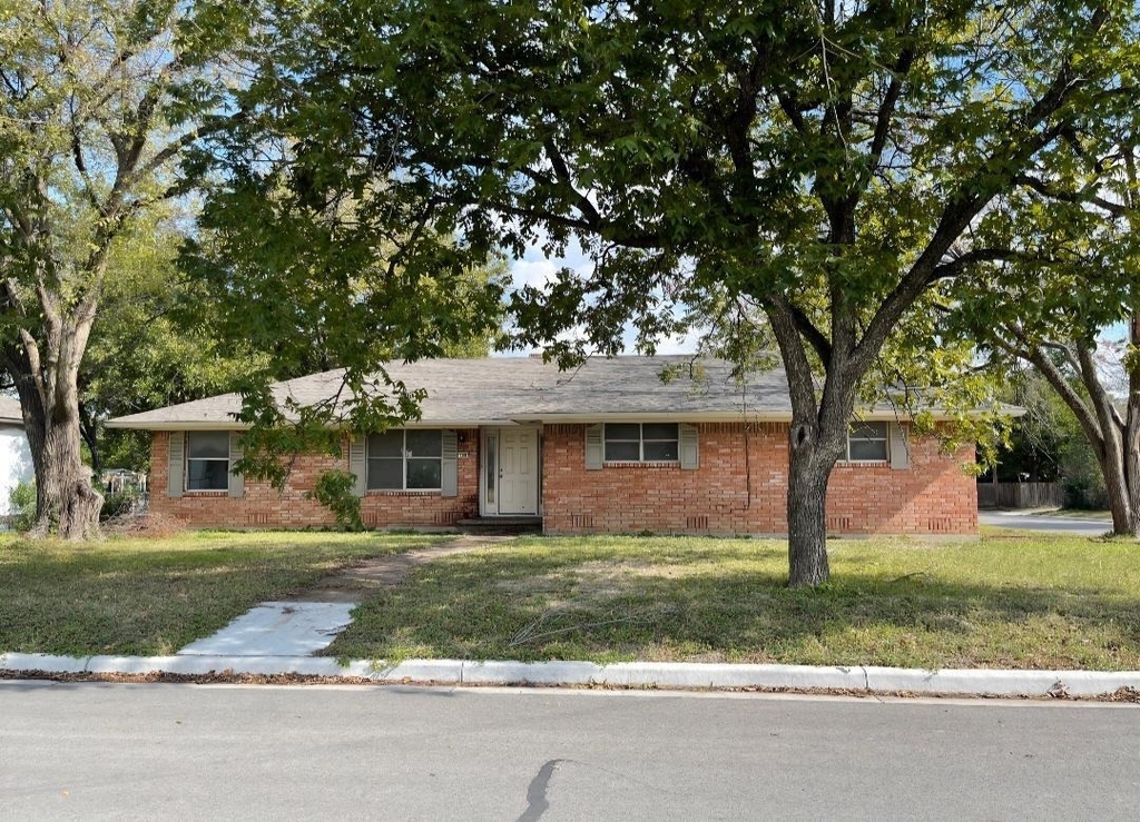 700 N Marable Street - Photo 0