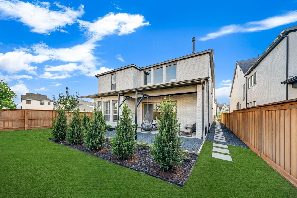 13826 Malinda Drive - Photo 32