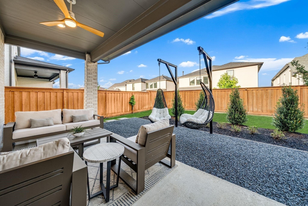 13826 Malinda Drive - Photo 4