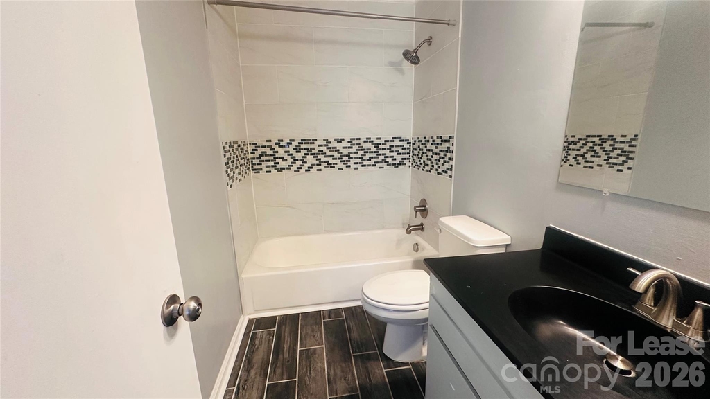 11008 Hunter Trail Lane - Photo 6
