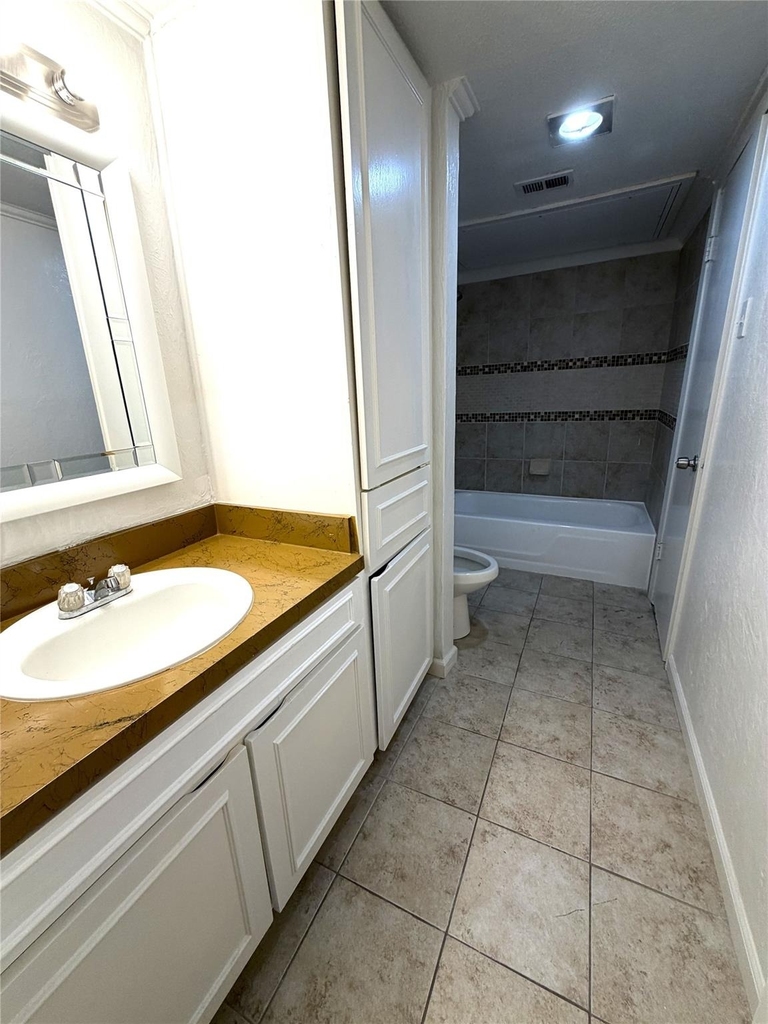 4810 Mckinney Avenue - Photo 4