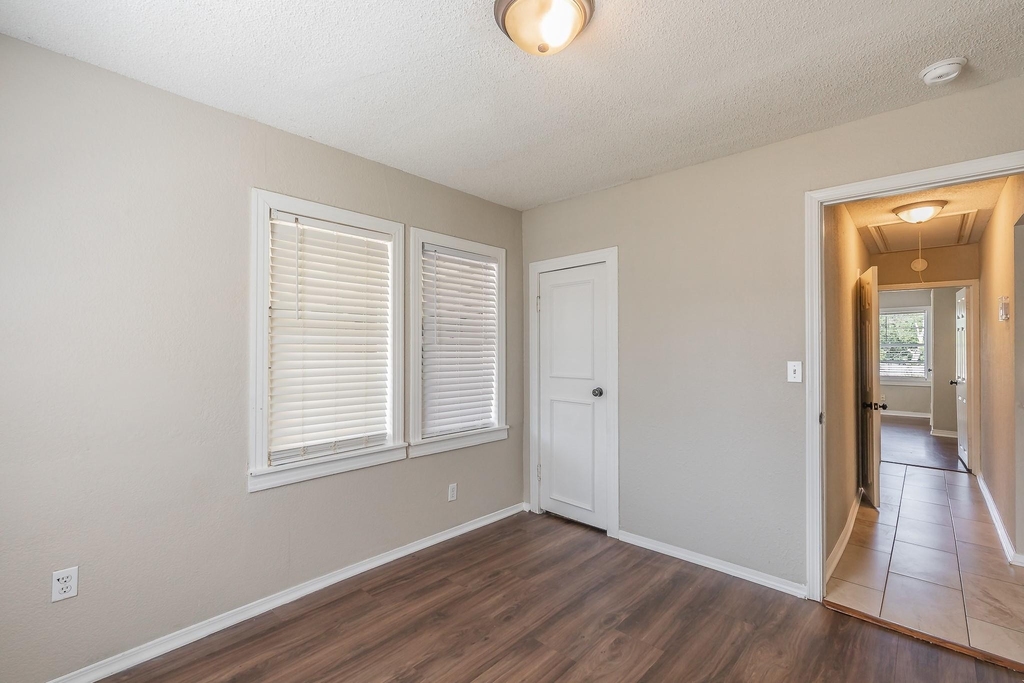 3144 Olive Place - Photo 15