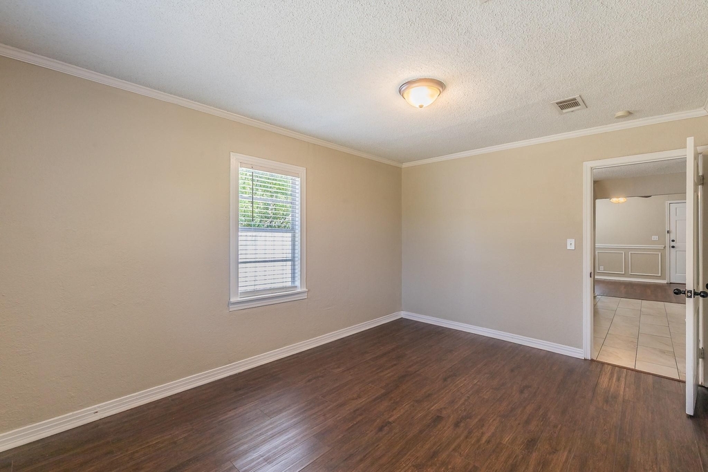 3144 Olive Place - Photo 10