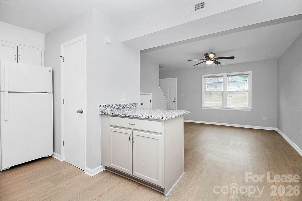 1231 Anderson Street - Photo 10