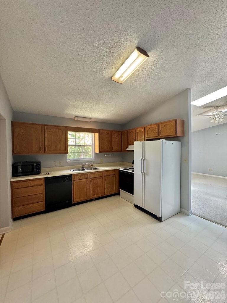 3530 Mellon Drive - Photo 7
