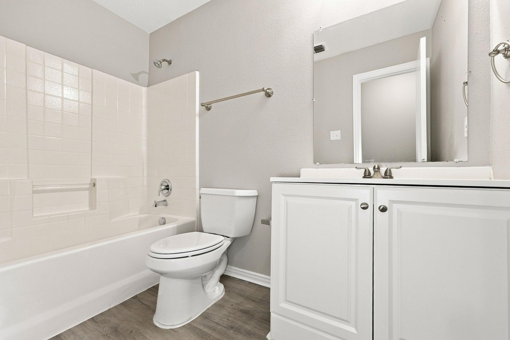 130 Creek Cove Drive - Photo 11