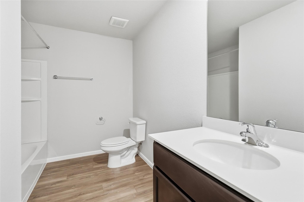 1416 Avalon Court - Photo 8