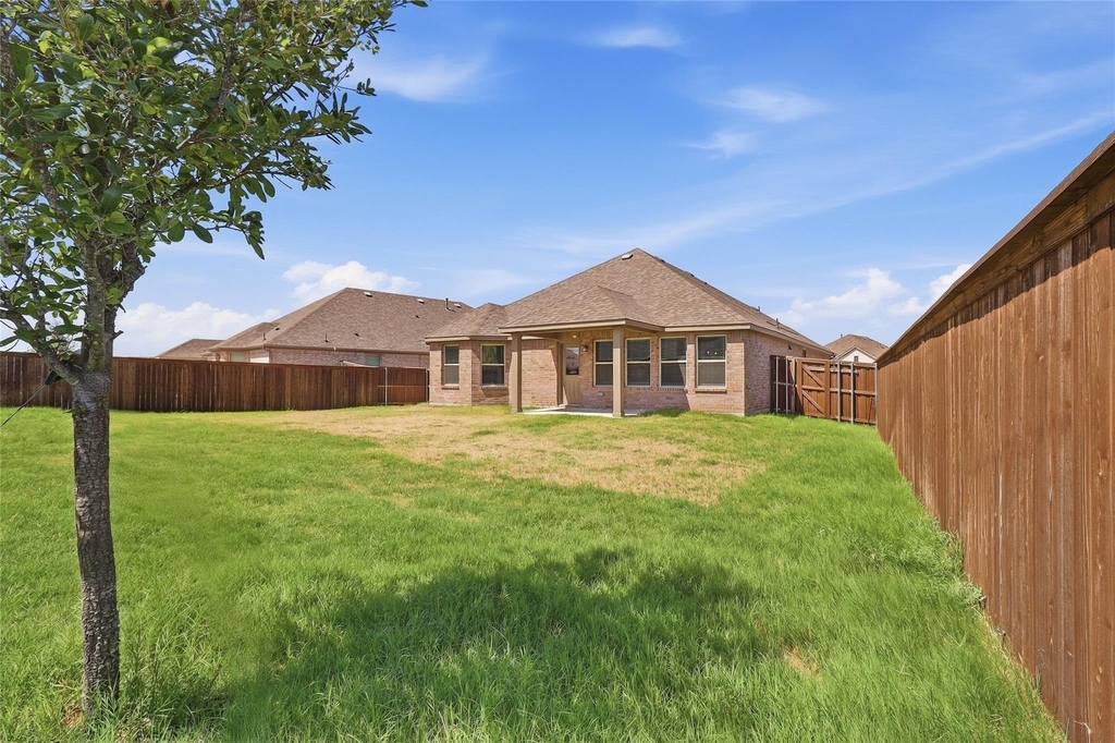 1416 Avalon Court - Photo 29