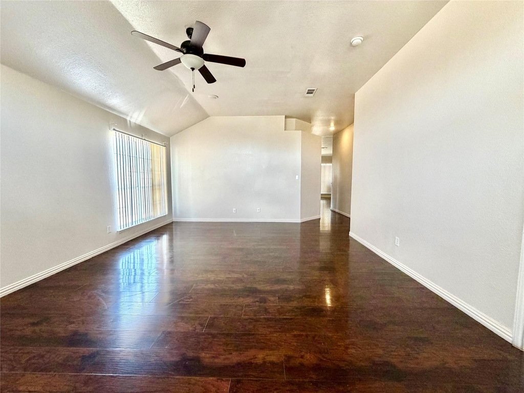 5408 Dove Drive - Photo 3
