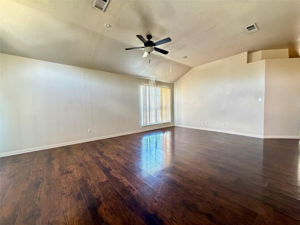 5408 Dove Drive - Photo 4