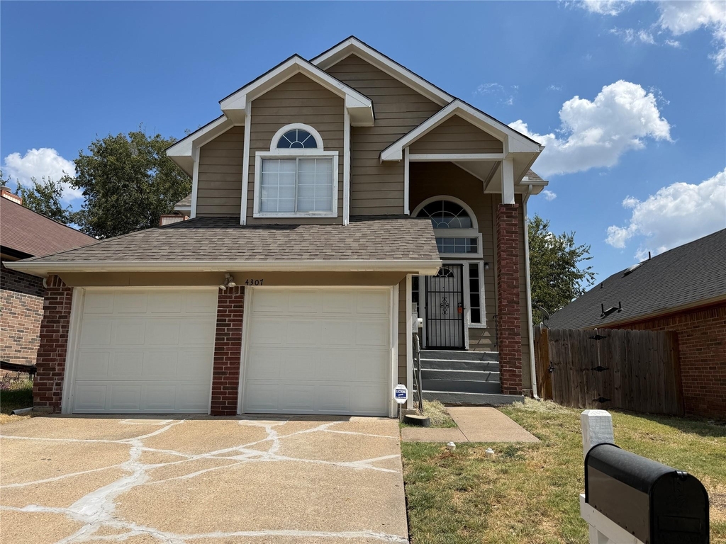 4307 Scarsdale Lane - Photo 0