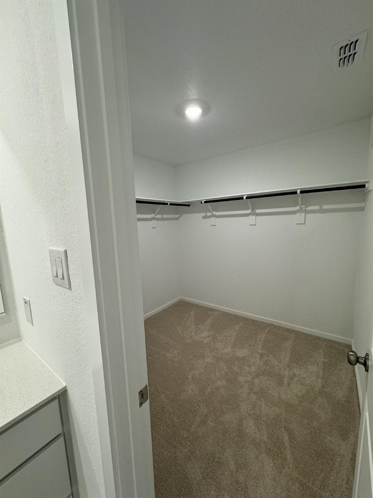 7908 Gilbert Street - Photo 11