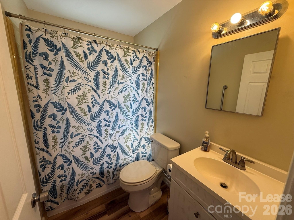 411 E K Street - Photo 3