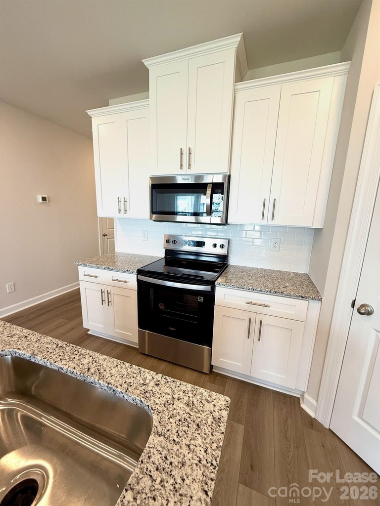 1719 Braemar Village Drive - Photo 3