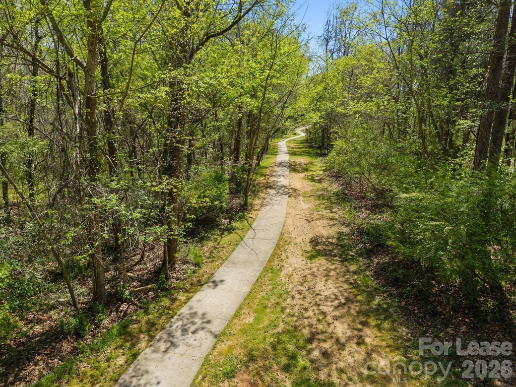 1982 Smokey Quartz Road - Photo 47
