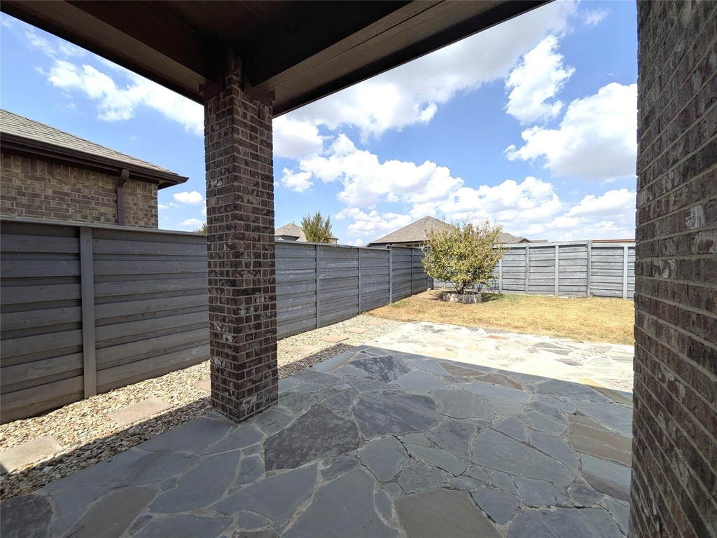 1409 Summit View Lane - Photo 34