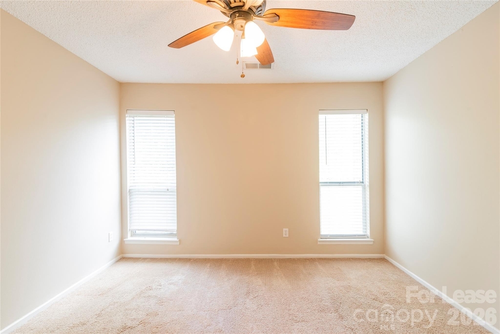2516 Cranbrook Lane - Photo 13
