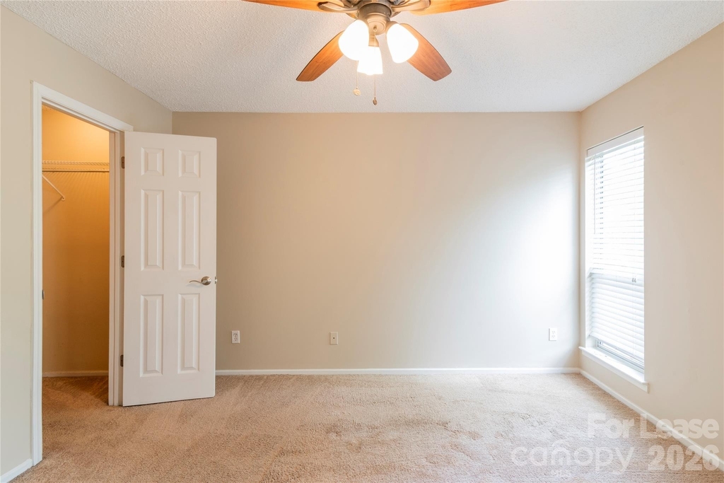 2516 Cranbrook Lane - Photo 14