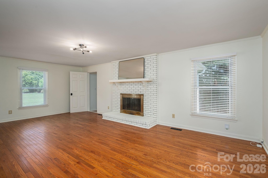 3501 Barrington Drive - Photo 13