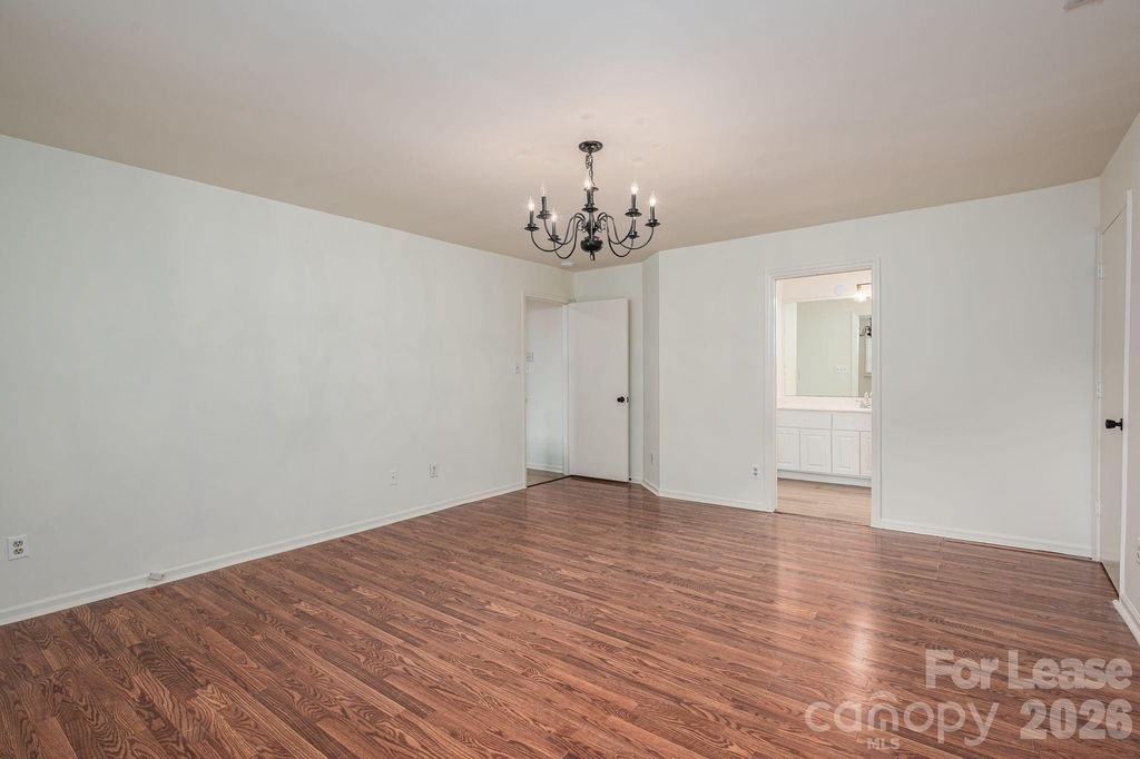 3501 Barrington Drive - Photo 32