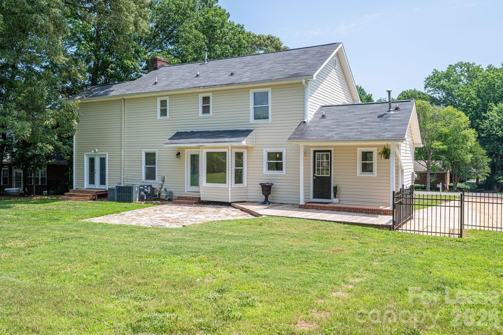 3501 Barrington Drive - Photo 40