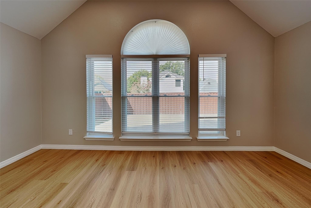 1527 Jeanette Way - Photo 21