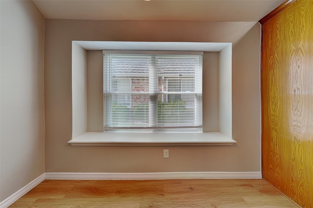 1527 Jeanette Way - Photo 6